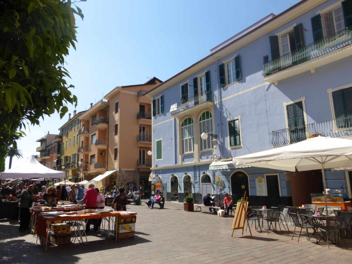 Fornaci 2 Rivieraholiday П'єтра-Лігуре Екстер'єр фото