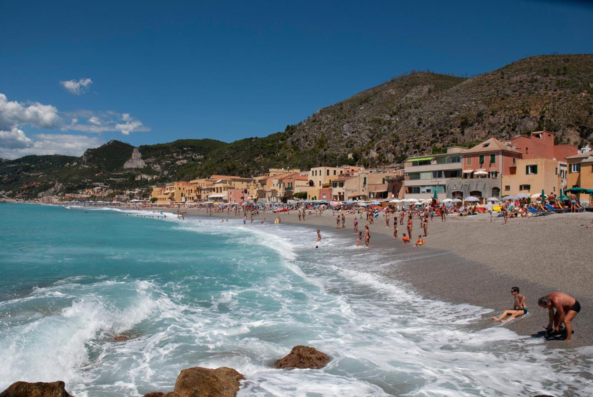 Fornaci 2 Rivieraholiday П'єтра-Лігуре Екстер'єр фото