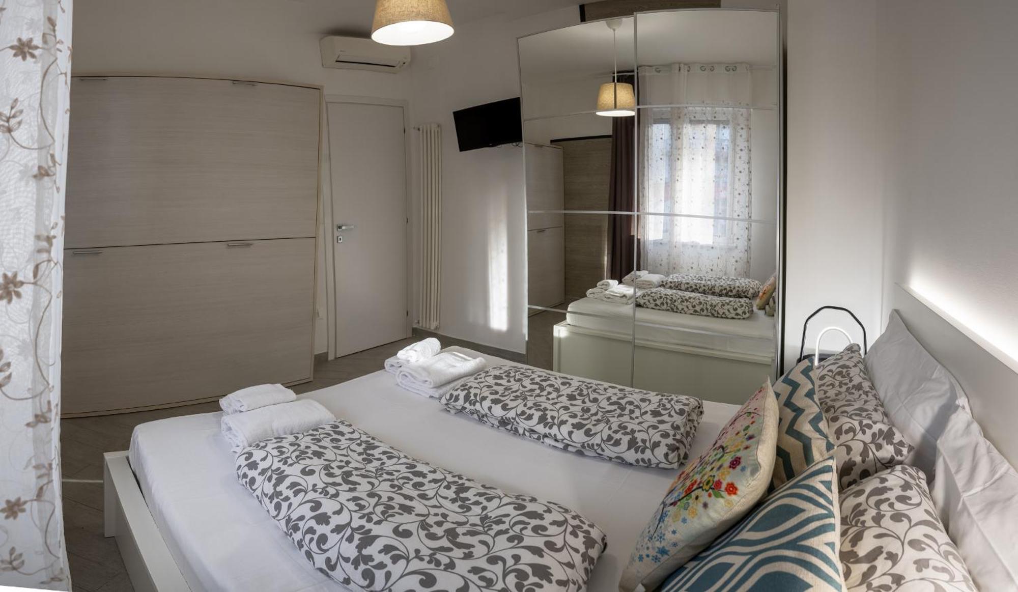 Fornaci 2 Rivieraholiday П'єтра-Лігуре Екстер'єр фото